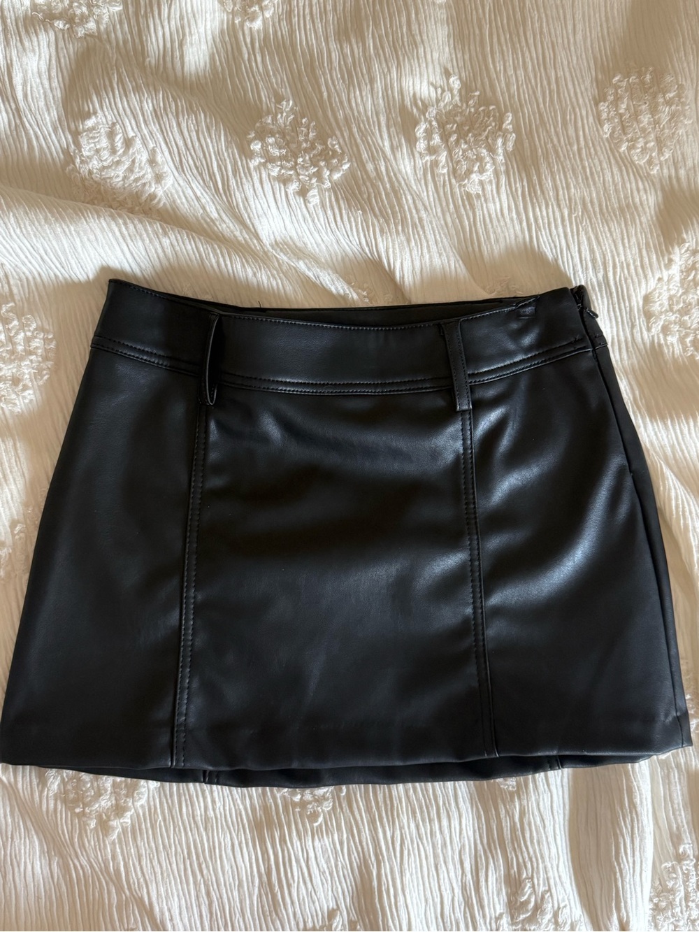 H&M Divided Black Faux Leather Mini Skirt with Belt Loops, 4